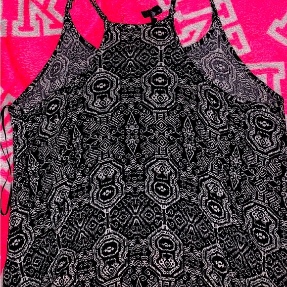 Tank top - Picture 2 of 2